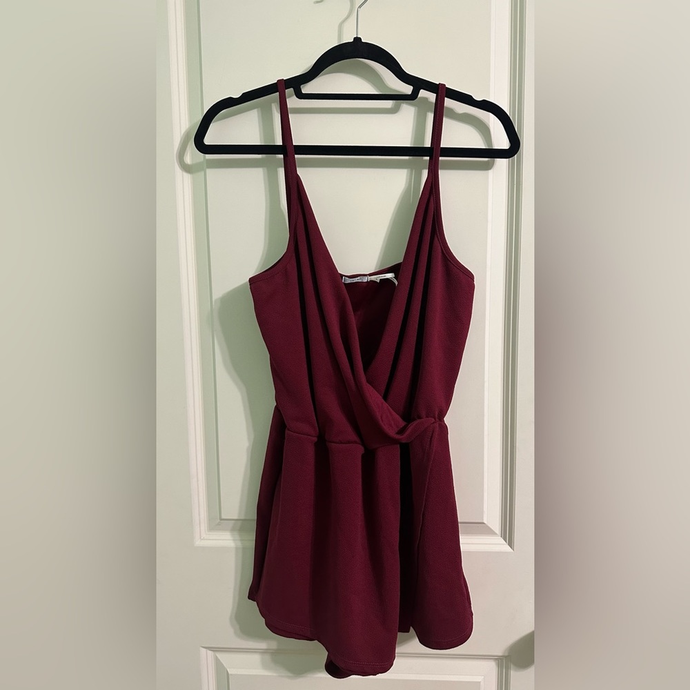 Maroon Shorts mini Romper - Kimchi Blue brand size Medium